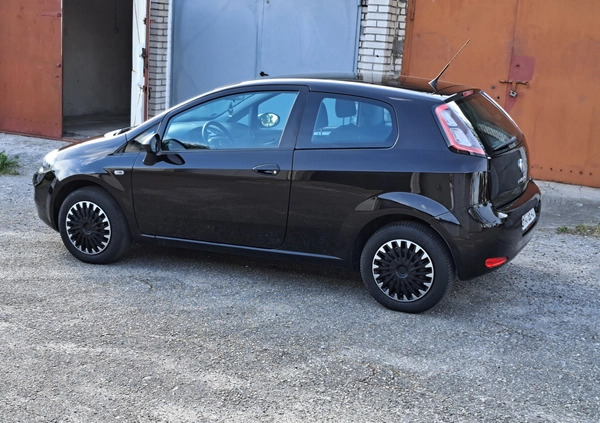 Fiat Punto Evo cena 15900 przebieg: 179671, rok produkcji 2012 z Gliwice małe 79